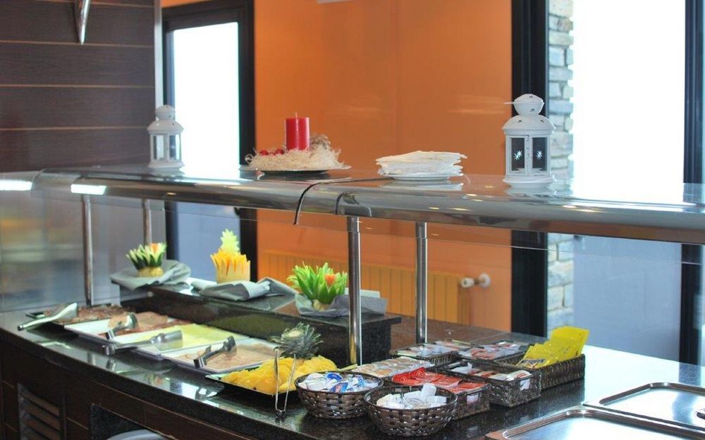 Hotel Caribou ปาสเดลากาซา ภายนอก รูปภาพ